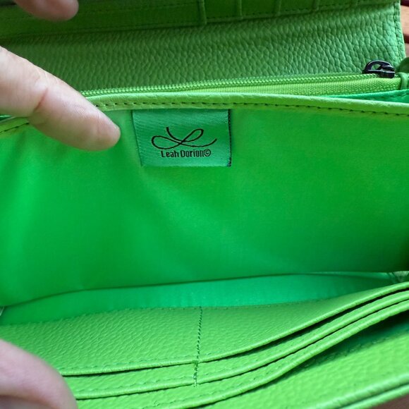 Hand-Painted Leah Dorion Wallet With Multicolor Art Design & Green Interior - Picture 5 of 6